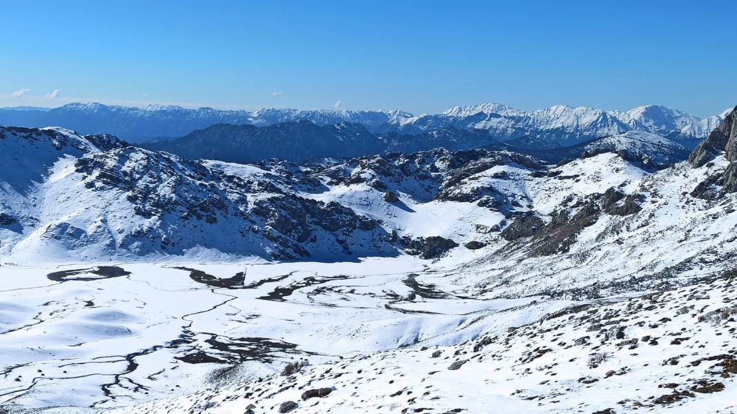 Şehirde kar göremeyince Konya’nın incisine akın ettiler 2